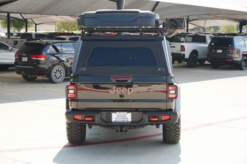 2024 Jeep Gladiator Mojave X