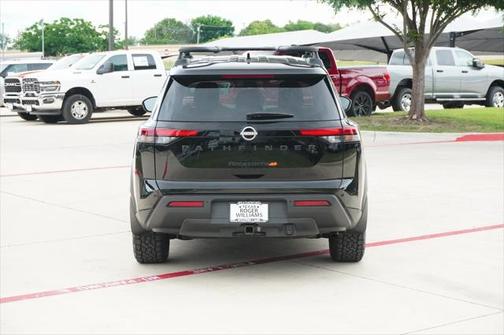 2025 Nissan Pathfinder Rock Creek 4WD