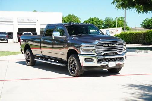 2025 RAM 2500 Laramie Crew Cab 4x4 8' Box