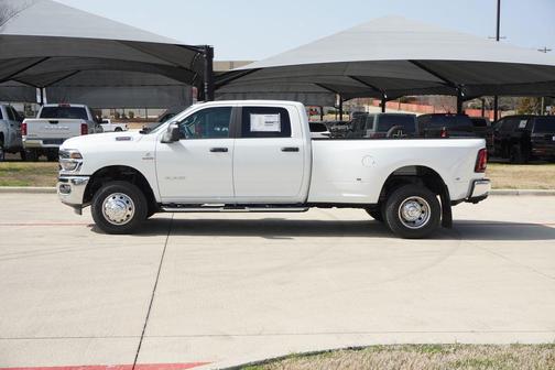 2026 RAM 3500 Lone Star Crew Cab 4x4 8' Box