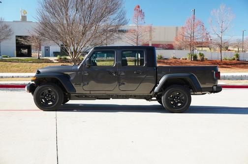 2026 Jeep Gladiator Sport