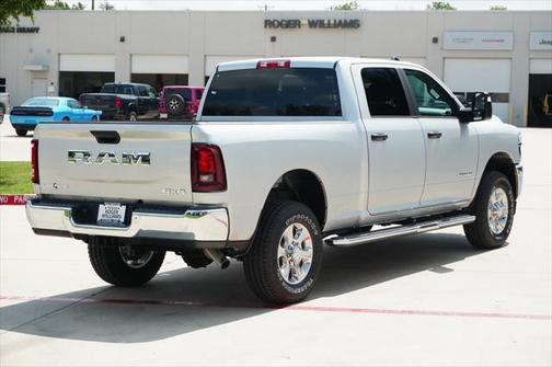2025 RAM 2500 Lone Star Crew Cab 4x4 6'4' Box