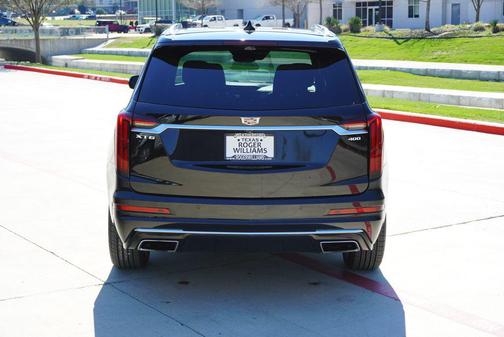 2021 Cadillac XT6 Premium Luxury FWD