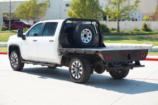 2022 Chevrolet Silverado 2500 Custom