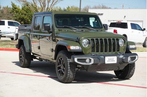 2023 Jeep Gladiator Sport S