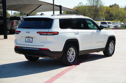 2024 Jeep Grand Cherokee L Laredo