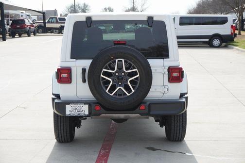 2024 Jeep Wrangler 4-Door Sahara 4x4
