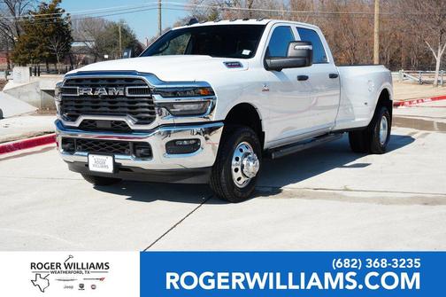2025 RAM 3500 Tradesman Crew Cab 4x4 8' Box