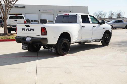 2026 RAM 3500 Tradesman Crew Cab 4x4 8' Box