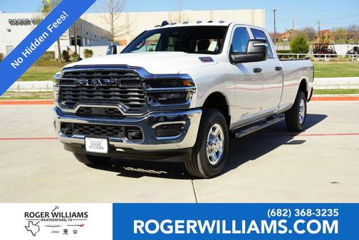 Bright White Clearcoat 2026 RAM 3500 Tradesman Crew Cab 4x4 8' Box