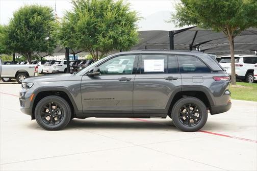 2025 Jeep Grand Cherokee Altitude
