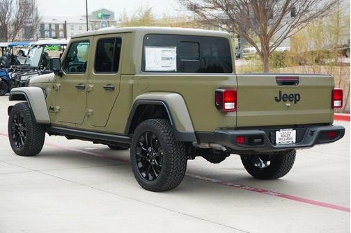 2025 Jeep Gladiator Nighthawk
