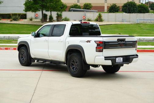 Glacier White 2025 Nissan Frontier PRO-4X