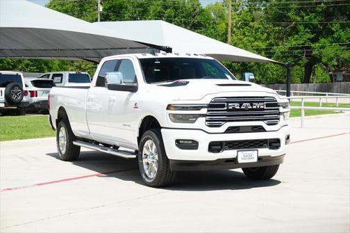 2025 RAM 2500 Laramie Crew Cab 4x4 8' Box