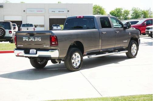 2025 RAM 3500 Lone Star Crew Cab 4x4 8' Box