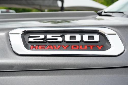 2024 RAM 2500 Tradesman Crew Cab 4x4 6'4' Box