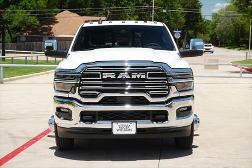 2025 RAM 3500 Laramie Crew Cab 4x4 8' Box