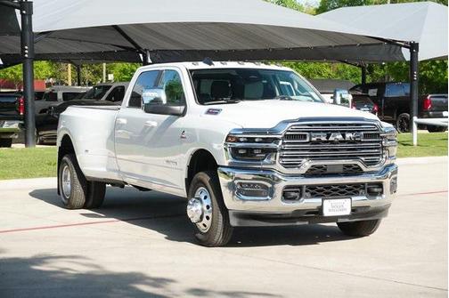2025 RAM 3500 Laramie Crew Cab 4x4 8' Box