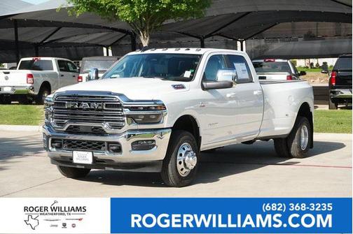 2025 RAM 3500 Laramie Crew Cab 4x4 8' Box