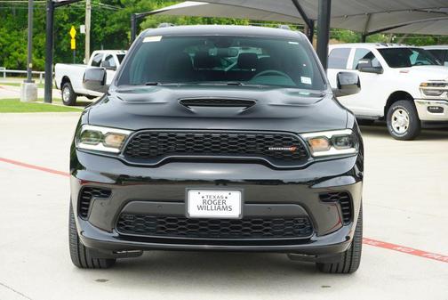 DB Black Clearcoat 2026 Dodge Durango GT HEMI V8