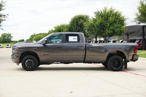 2025 RAM 3500 Laramie Crew Cab 4x4 8' Box