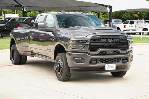 2025 RAM 3500 Laramie Crew Cab 4x4 8' Box