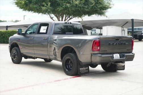 2025 RAM 3500 Laramie Crew Cab 4x4 8' Box