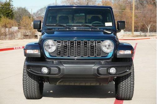 2025 Jeep Gladiator Nighthawk