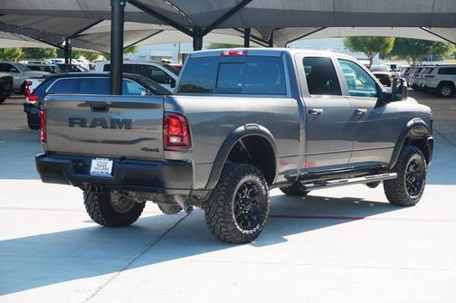 2025 RAM 2500 Tradesman Crew Cab 4x4 6'4' Box