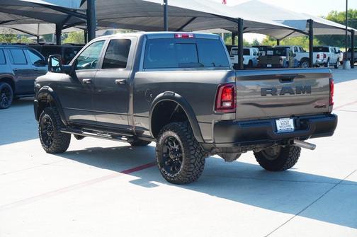2025 RAM 2500 Tradesman Crew Cab 4x4 6'4' Box