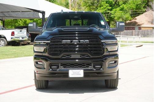 2025 RAM 2500 Laramie Crew Cab 4x4 6'4' Box
