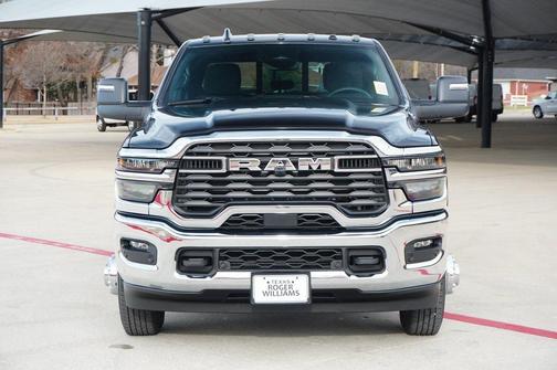 2026 RAM 3500 Tradesman Crew Cab 4x4 8' Box
