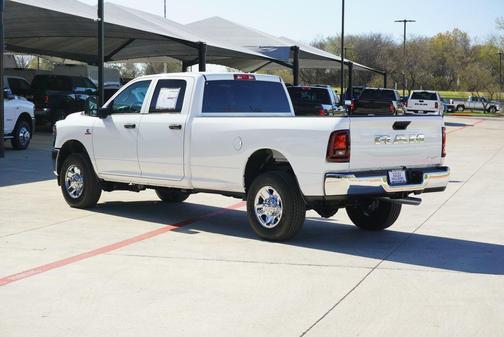 2026 RAM 2500 Tradesman Crew Cab 4x4 8' Box