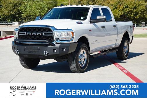 2019 RAM 2500 Tradesman Crew Cab 4x4 6'4' Box