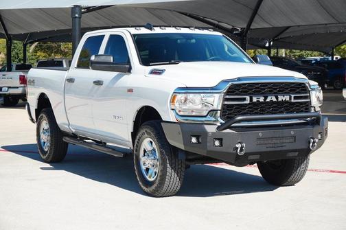 2019 RAM 2500 Tradesman Crew Cab 4x4 6'4' Box