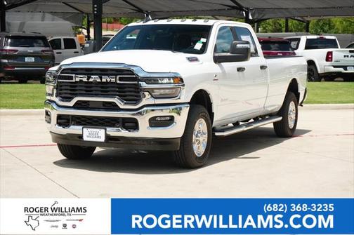 2025 RAM 3500 Lone Star Crew Cab 4x4 8' Box