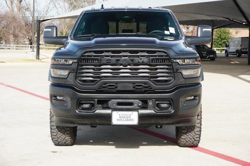 2026 RAM 2500 Tradesman Crew Cab 4x4 6'4' Box