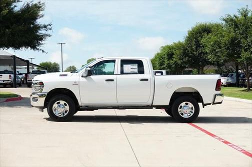 2025 RAM 2500 Tradesman Crew Cab 4x4 6'4' Box