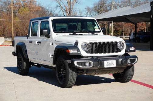 2026 Jeep Gladiator Sport