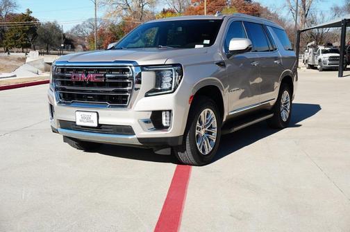 2022 GMC Yukon SLT
