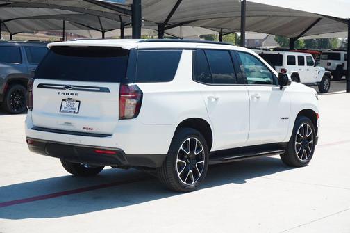 2022 Chevrolet Tahoe 4WD RST