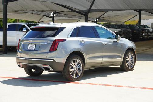 Argent Silver Metallic 2024 Cadillac XT5 Premium Luxury