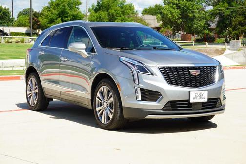 Argent Silver Metallic 2024 Cadillac XT5 Premium Luxury