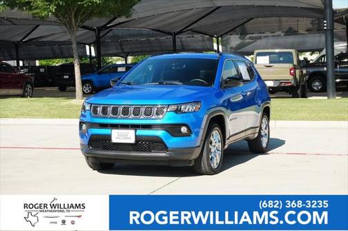 2023 Jeep Compass Latitude Lux
