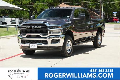2025 RAM 2500 Tradesman Crew Cab 4x4 6'4' Box