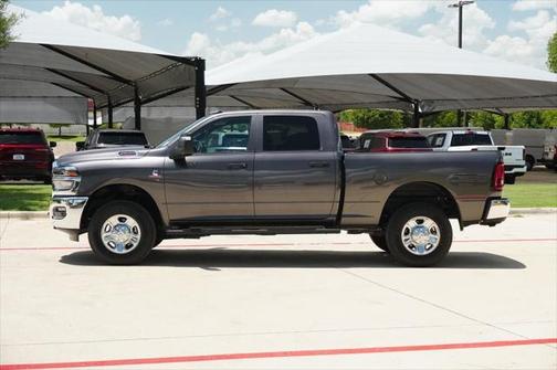 2025 RAM 2500 Tradesman Crew Cab 4x4 6'4' Box