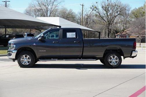 2025 RAM 2500 Lone Star Crew Cab 4x4 8' Box