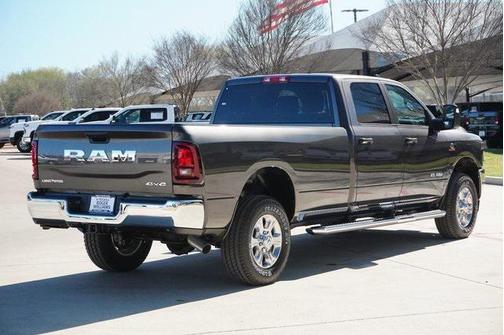 2025 RAM 2500 Lone Star Crew Cab 4x4 8' Box
