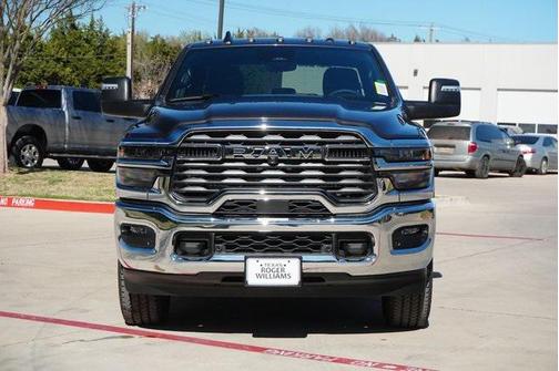 2025 RAM 2500 Lone Star Crew Cab 4x4 8' Box