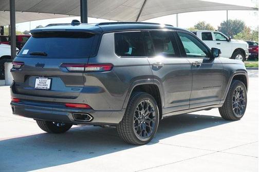 2025 Jeep Grand Cherokee L Summit
